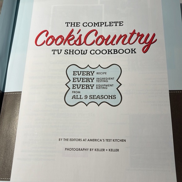 Cook’s Country TV show cookbook. 920 pages - Picture 7 of 14